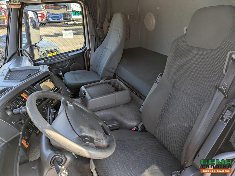 Volvo FM410 6x2/4 Globetrotter Euro5 - ADR - PTO - Hydrauliek - Alcoa's - Camera - Тягач: фото 5 Volvo FM410 6x2/4 Globetrotter Euro5 - ADR - PTO - Hydrauliek - Alcoa's - Camera - Тягач: фото 5