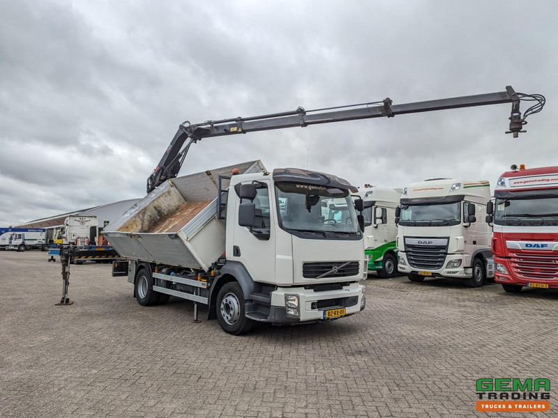 Volvo FL240 4x2 Dagcab Euro5 - 2 Zijdige Kipper + Kraan Hiab 088ES-3 HIDUO - RadioGrafisch - 39.900KM! - 11/2025APK - Самосвал, Автоманипулятор: фото 2 Volvo FL240 4x2 Dagcab Euro5 - 2 Zijdige Kipper + Kraan Hiab 088ES-3 HIDUO - RadioGrafisch - 39.900KM! - 11/2025APK - Самосвал, Автоманипулятор: фото 2
