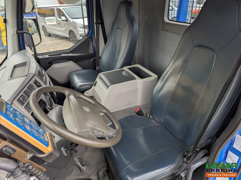 Портальный бункеровоз Volvo FL240 4x2 Dagcab Euro6 - JOAB PortaalSysteem 8T - Afstandsbediening - Webasto: фото 14 Портальный бункеровоз Volvo FL240 4x2 Dagcab Euro6 - JOAB PortaalSysteem 8T - Afstandsbediening - Webasto: фото 14