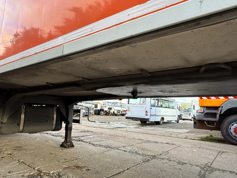 Chereau Frigo Carier Vector 1850 3 axle 7CM Side H2.60 - Полуприцеп-рефрижератор: фото 4 Chereau Frigo Carier Vector 1850 3 axle 7CM Side H2.60 - Полуприцеп-рефрижератор: фото 4