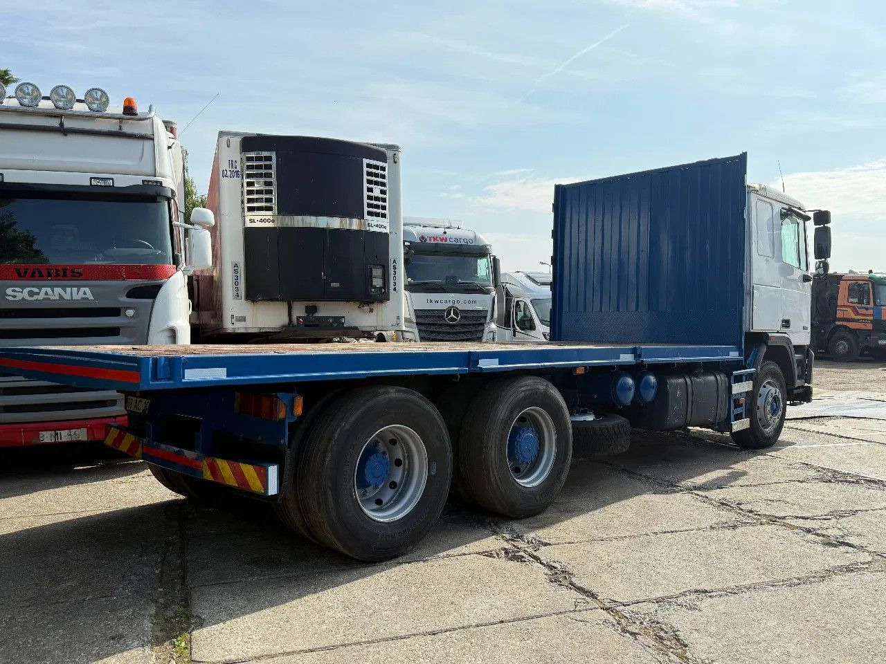 DAF 95.360 ATI 6X2 Chassis ZF Manual Gearbox - Грузовик бортовой/ Платформа: фото 4 DAF 95.360 ATI 6X2 Chassis ZF Manual Gearbox - Грузовик бортовой/ Платформа: фото 4