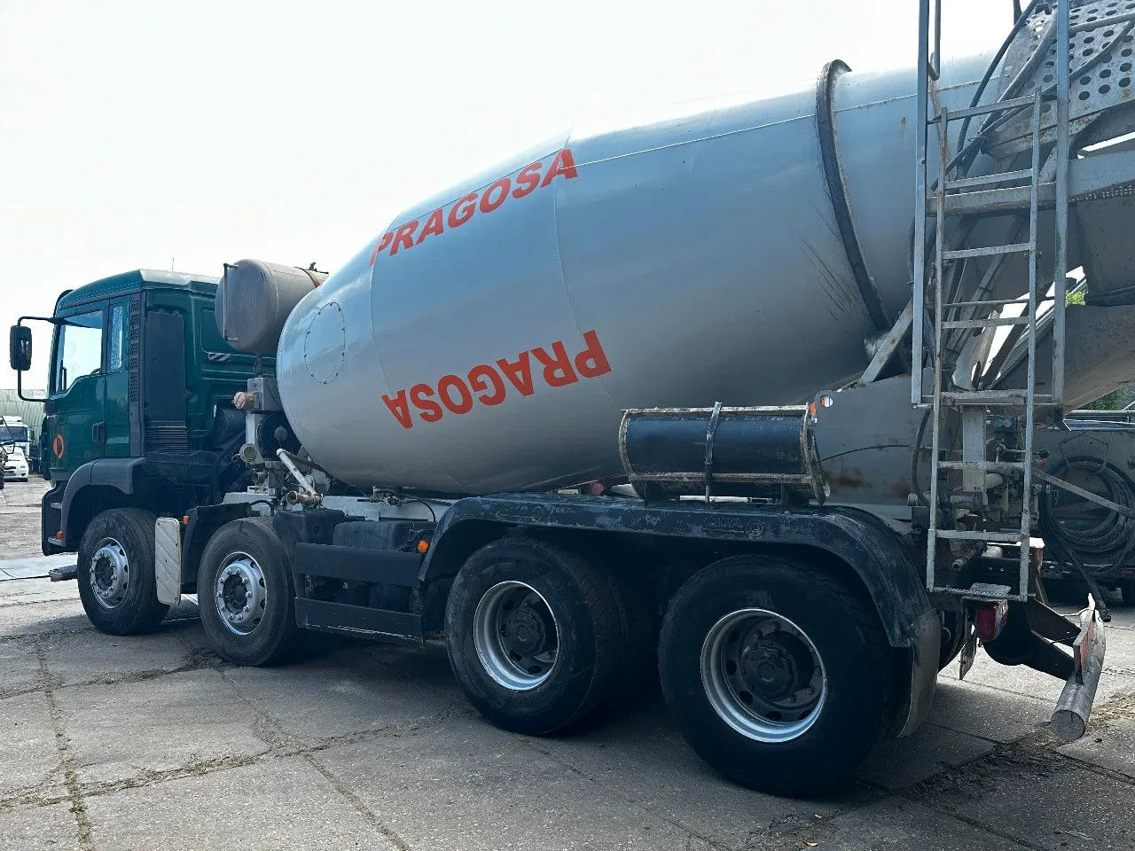 MAN TGA 35.360 8X4 CIFA Beton Mixer Spring/Spring ZF - Автобетоносмеситель: фото 3 MAN TGA 35.360 8X4 CIFA Beton Mixer Spring/Spring ZF - Автобетоносмеситель: фото 3