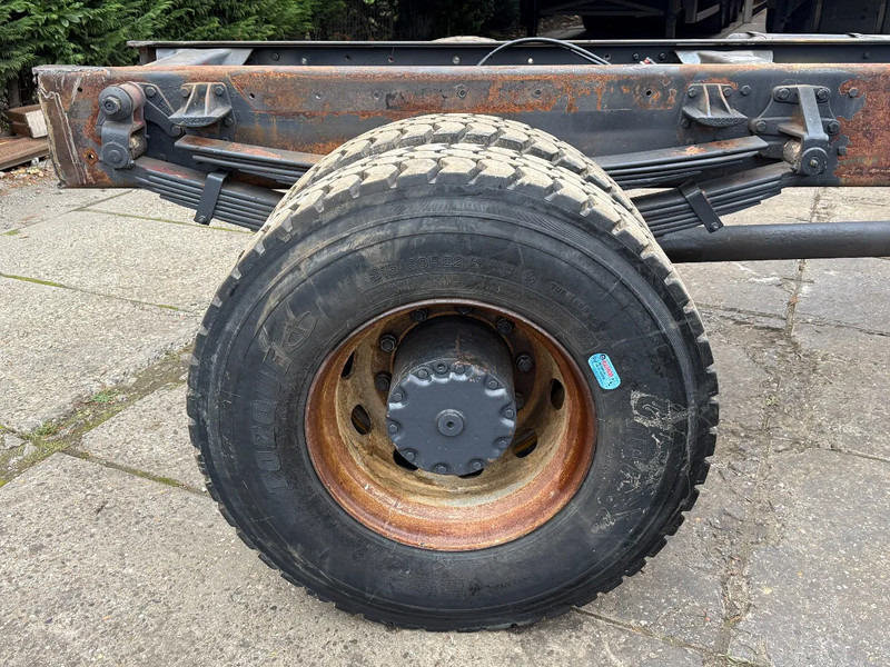 Mercedes-Benz 2036 V10 4X4 Chassis Spring/Spring Manual Gearbox - Грузовик-шасси: фото 5 Mercedes-Benz 2036 V10 4X4 Chassis Spring/Spring Manual Gearbox - Грузовик-шасси: фото 5