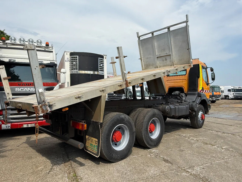 Renault Kerax 400 6X6 Tipper Spring/spring ZF Man Gear EURO 2 - Самосвал: фото 4 Renault Kerax 400 6X6 Tipper Spring/spring ZF Man Gear EURO 2 - Самосвал: фото 4