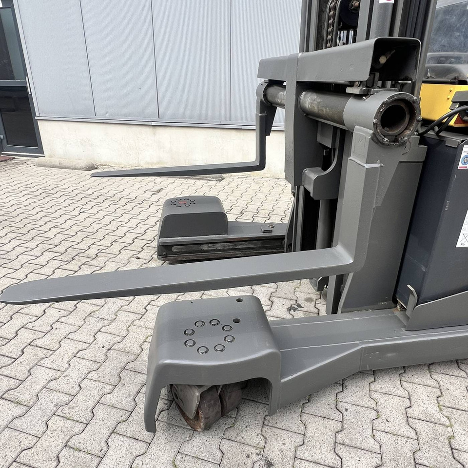 Atlet UFS250DTFVRE480 - Четырехсторонний погрузчик: фото 5 Atlet UFS250DTFVRE480 - Четырехсторонний погрузчик: фото 5