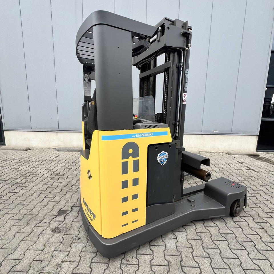 Atlet UFS250DTFVRE480 - Четырехсторонний погрузчик: фото 1 Atlet UFS250DTFVRE480 - Четырехсторонний погрузчик: фото 1