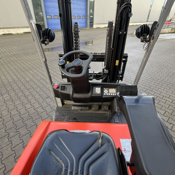 BT C3E160L - Электропогрузчик: фото 4 BT C3E160L - Электропогрузчик: фото 4