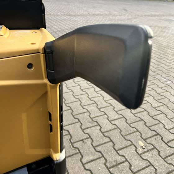 Caterpillar NPV20N2 - Тележка: фото 4 Caterpillar NPV20N2 - Тележка: фото 4