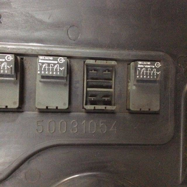 Control panel hood for Jungheinrich ETV 214/216 - Электрическая система для Погрузочно-разгрузочной техники: фото 3 Control panel hood for Jungheinrich ETV 214/216 - Электрическая система для Погрузочно-разгрузочной техники: фото 3