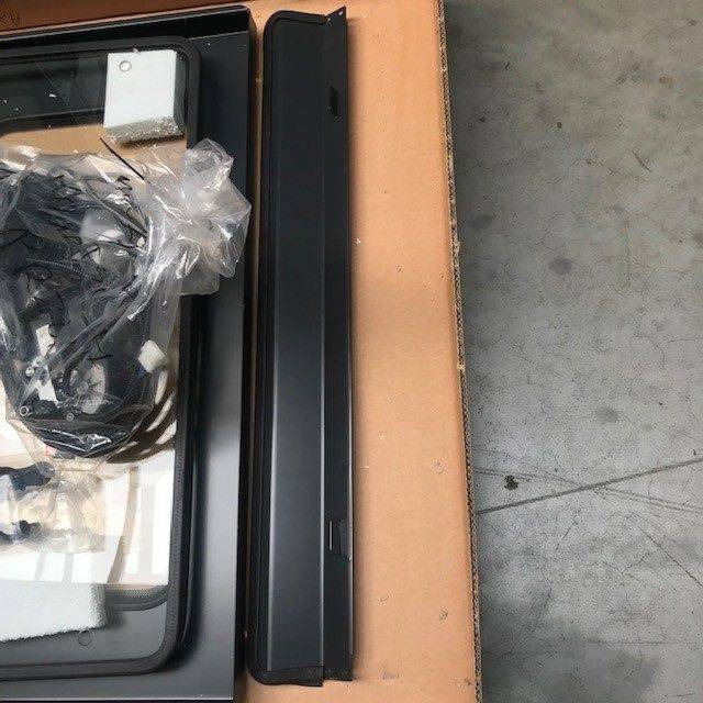 FRONT + ROOF PANEL FOR KOMATSU - Стекло и запчасти для Погрузочно-разгрузочной техники: фото 4 FRONT + ROOF PANEL FOR KOMATSU - Стекло и запчасти для Погрузочно-разгрузочной техники: фото 4