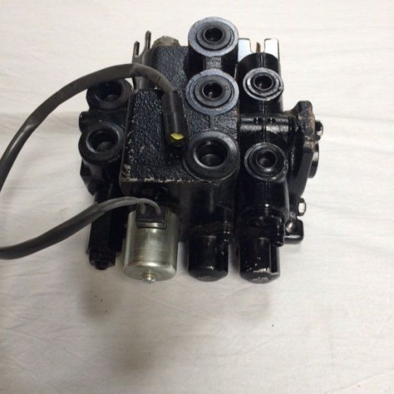 Hydraulic control valve for Caterpillar / Mitsubishi - Гидравлический клапан для Погрузочно-разгрузочной техники: фото 2 Hydraulic control valve for Caterpillar / Mitsubishi - Гидравлический клапан для Погрузочно-разгрузочной техники: фото 2