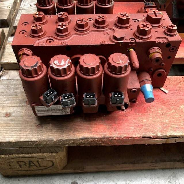 Hydraulic control valve for Linde - Гидравлический клапан для Погрузочно-разгрузочной техники: фото 4 Hydraulic control valve for Linde - Гидравлический клапан для Погрузочно-разгрузочной техники: фото 4
