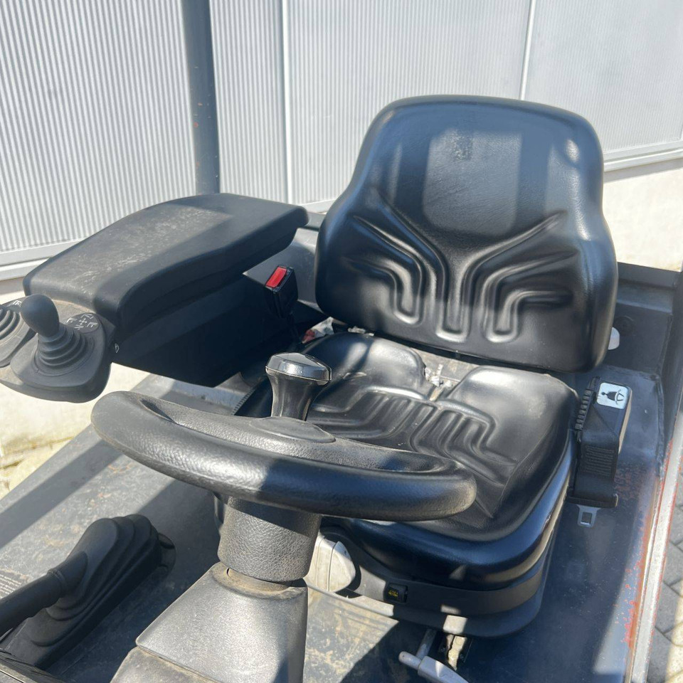 Linde E14 (335-02) - Электропогрузчик: фото 4 Linde E14 (335-02) - Электропогрузчик: фото 4