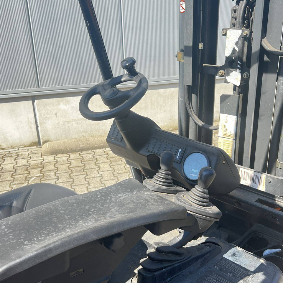 Linde E14 (335-02) - Электропогрузчик: фото 5 Linde E14 (335-02) - Электропогрузчик: фото 5