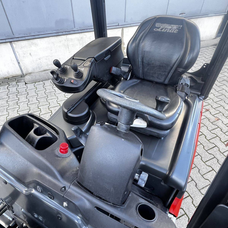 Linde E15 (386-02) EVO - Электропогрузчик: фото 4 Linde E15 (386-02) EVO - Электропогрузчик: фото 4