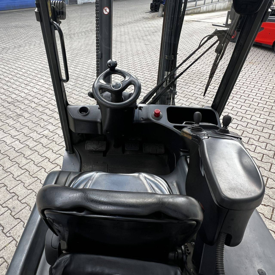 Linde E25L (387) - Электропогрузчик: фото 5 Linde E25L (387) - Электропогрузчик: фото 5