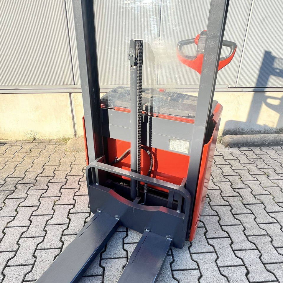 Linde L12 (1172) в лизинг Linde L12 (1172): фото 11 Linde L12 (1172) в лизинг Linde L12 (1172): фото 11