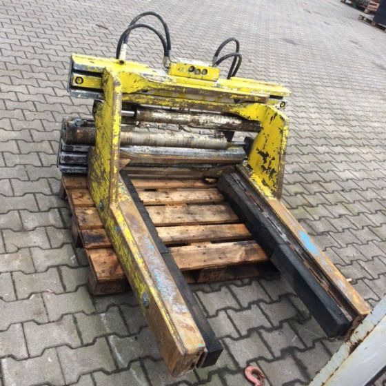 Cascade Concrete Block Clamp - Навесное оборудование для Погрузочно-разгрузочной техники: фото 1 Cascade Concrete Block Clamp - Навесное оборудование для Погрузочно-разгрузочной техники: фото 1