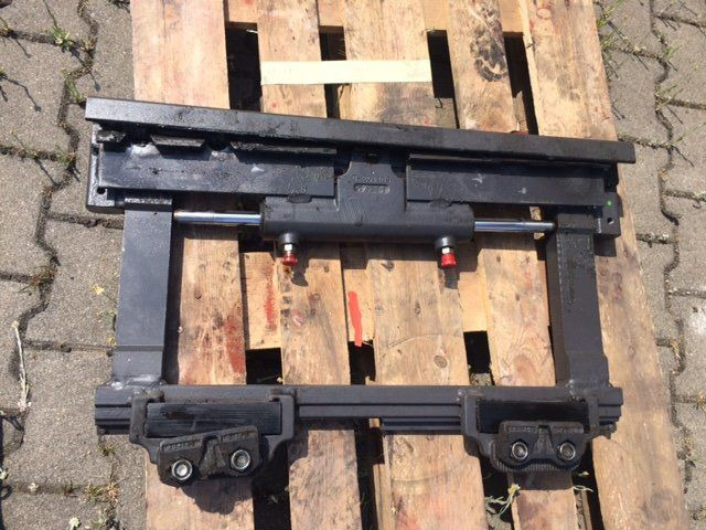 Cascade Sideshift for Atlet UNS / 140DTFURE 675 - Навесное оборудование для Погрузочно-разгрузочной техники: фото 1 Cascade Sideshift for Atlet UNS / 140DTFURE 675 - Навесное оборудование для Погрузочно-разгрузочной техники: фото 1