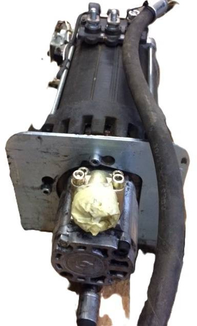 Pump motor for Atlet - Двигатель и запчасти для Погрузочно-разгрузочной техники: фото 3 Pump motor for Atlet - Двигатель и запчасти для Погрузочно-разгрузочной техники: фото 3