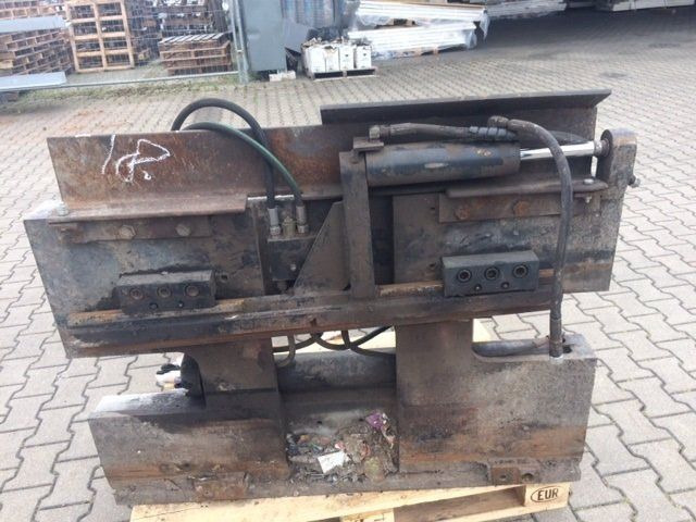 Stabau Bale clamp with sideshift - Захват для Погрузочно-разгрузочной техники: фото 3 Stabau Bale clamp with sideshift - Захват для Погрузочно-разгрузочной техники: фото 3