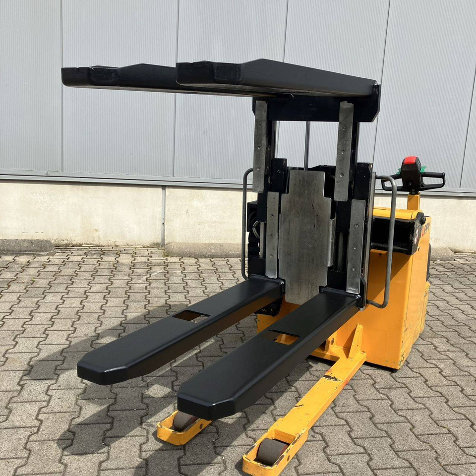 Toppy Toppy E - Штабелер: фото 5 Toppy Toppy E - Штабелер: фото 5