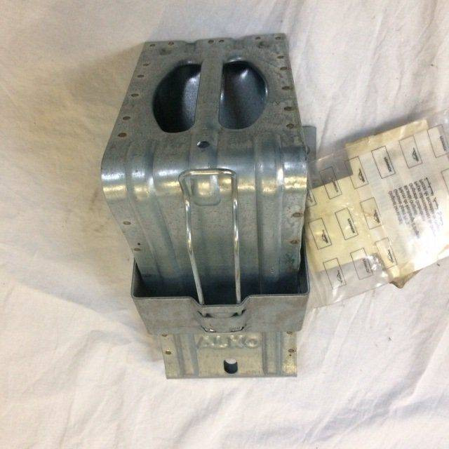 Wheel Chock E36Z-76051 DIN76051 - Кабина и интерьер для Погрузочно-разгрузочной техники: фото 2 Wheel Chock E36Z-76051 DIN76051 - Кабина и интерьер для Погрузочно-разгрузочной техники: фото 2