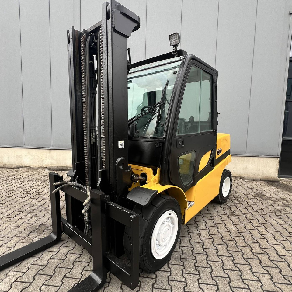 Yale GDP55VX - Дизельный погрузчик: фото 1 Yale GDP55VX - Дизельный погрузчик: фото 1