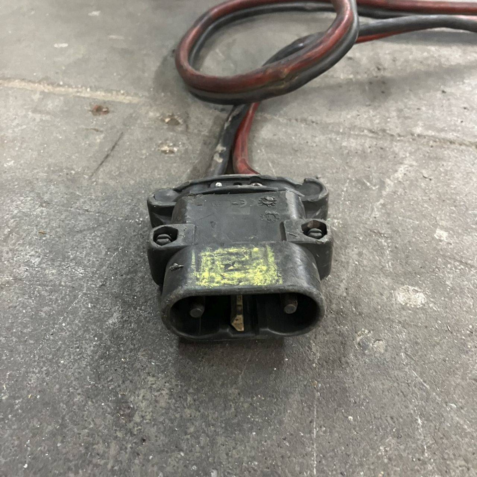 Hoppecke Trak Power Mini 24V/30A - Запчасти для Погрузочно-разгрузочной техники: фото 4 Hoppecke Trak Power Mini 24V/30A - Запчасти для Погрузочно-разгрузочной техники: фото 4