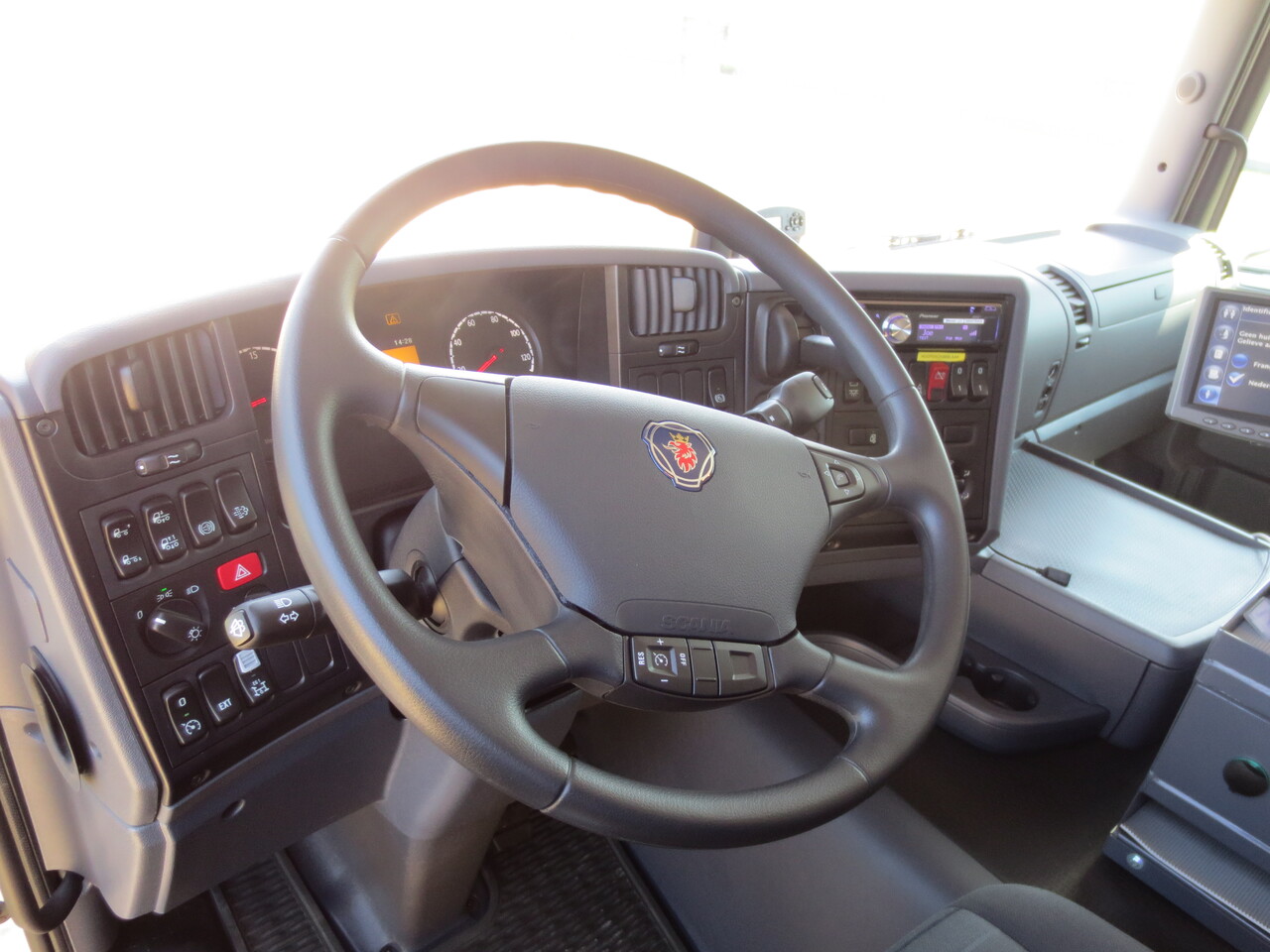 SCANIA G370 в лизинг SCANIA G370: фото 7