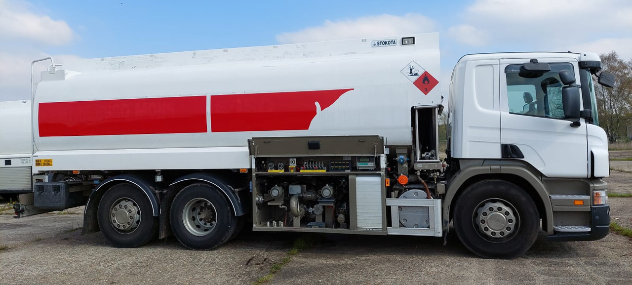 Грузовик-цистерна для транспортировки топлива SCANIA PRT, P310, P380 (lot of 3): фото 33