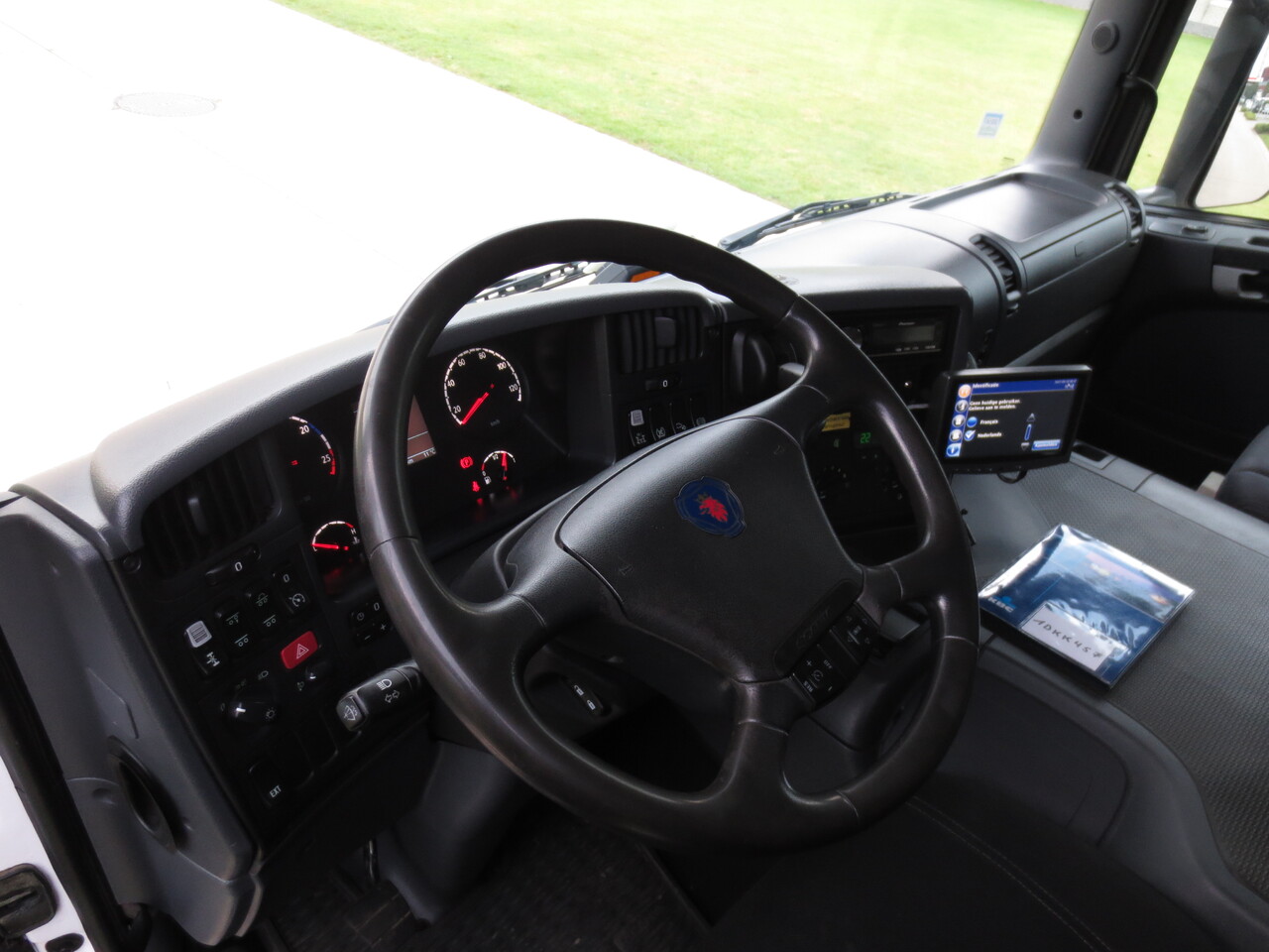 Scania P380 - Грузовик-цистерна: фото 5 Scania P380 - Грузовик-цистерна: фото 5