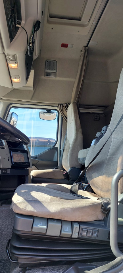 RENAULT PREMIUM 410 - Тягач: фото 2 RENAULT PREMIUM 410 - Тягач: фото 2