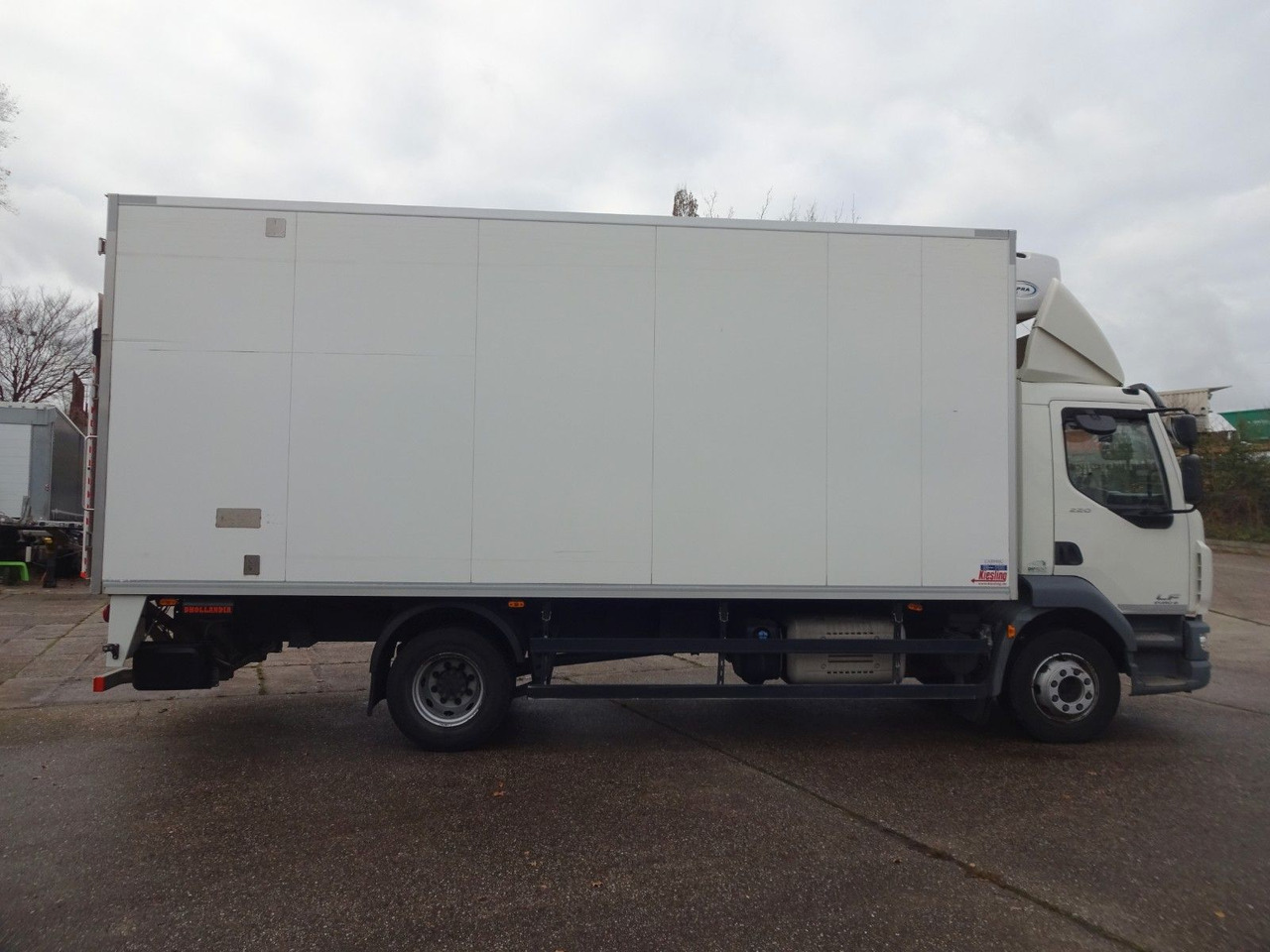 DAF LF 220, 16 T, LBW, Türen, Klima, Automat, Kamera - Грузовик с закрытым кузовом: фото 5 DAF LF 220, 16 T, LBW, Türen, Klima, Automat, Kamera - Грузовик с закрытым кузовом: фото 5