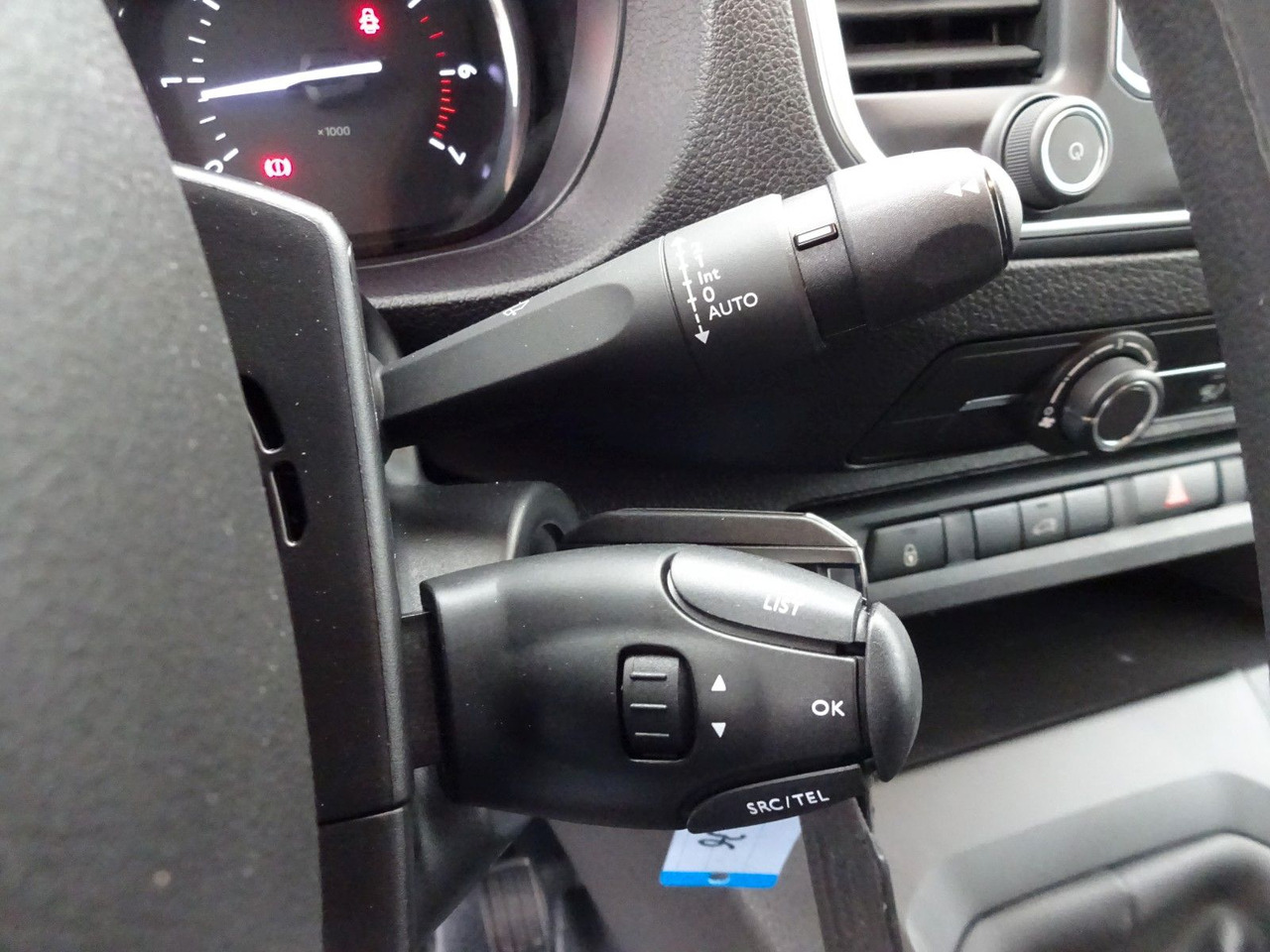Opel 50 x Vivaro Kasten L1H1, Klima, PDC, Tempomat в лизинг Opel 50 x Vivaro Kasten L1H1, Klima, PDC, Tempomat: фото 20