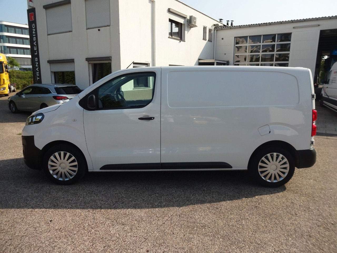 Opel Vivaro Kasten L1H1, Klima, PDC, - Цельнометаллический фургон: фото 4 Opel Vivaro Kasten L1H1, Klima, PDC, - Цельнометаллический фургон: фото 4