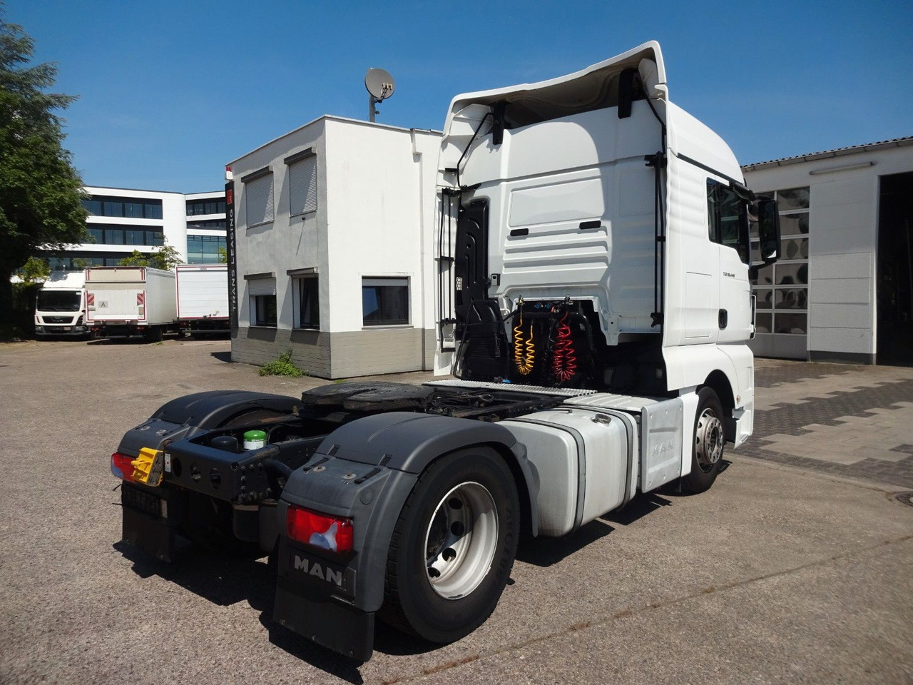 MAN TGX 18.440, XLX, Intarder, 2xTanks, ACC, Navi - Тягач: фото 5 MAN TGX 18.440, XLX, Intarder, 2xTanks, ACC, Navi - Тягач: фото 5