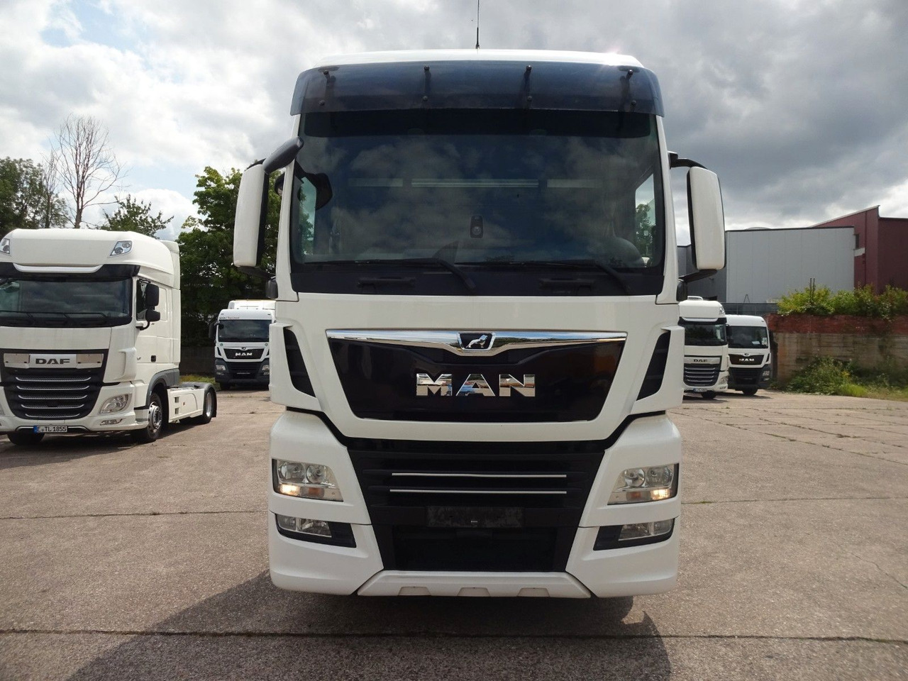 MAN TGX 18.470, XXL, ACC, 2 x Tank, Standklima - Тягач: фото 2 MAN TGX 18.470, XXL, ACC, 2 x Tank, Standklima - Тягач: фото 2