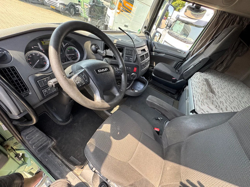 DAF XF 460 6X2 Jumbo Volume kombi Standairco Hefdak 8.1 + 7.8M 120m3 - Грузовик с закрытым кузовом: фото 5 DAF XF 460 6X2 Jumbo Volume kombi Standairco Hefdak 8.1 + 7.8M 120m3 - Грузовик с закрытым кузовом: фото 5