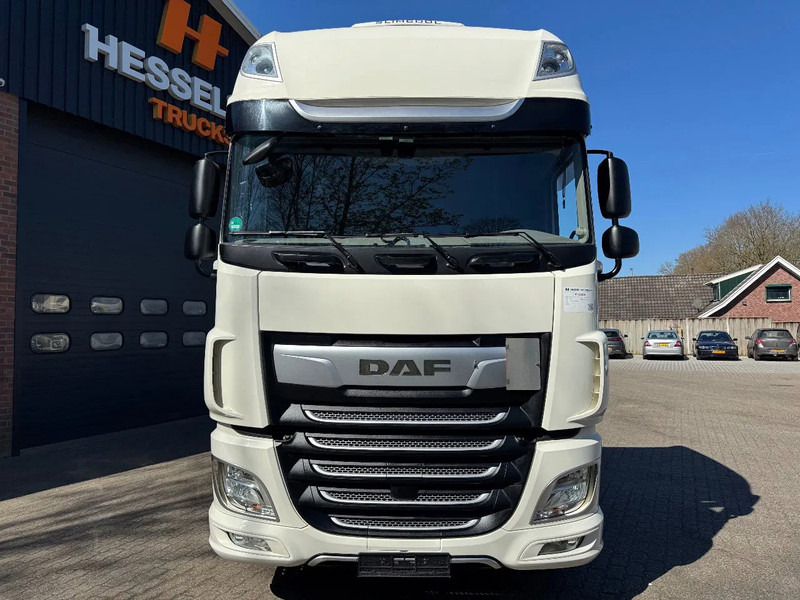 DAF XF 480 6X2 SSC FAR BDF Retarder Top zustand! - Грузовик-контейнеровоз/ Сменный кузов: фото 5 DAF XF 480 6X2 SSC FAR BDF Retarder Top zustand! - Грузовик-контейнеровоз/ Сменный кузов: фото 5