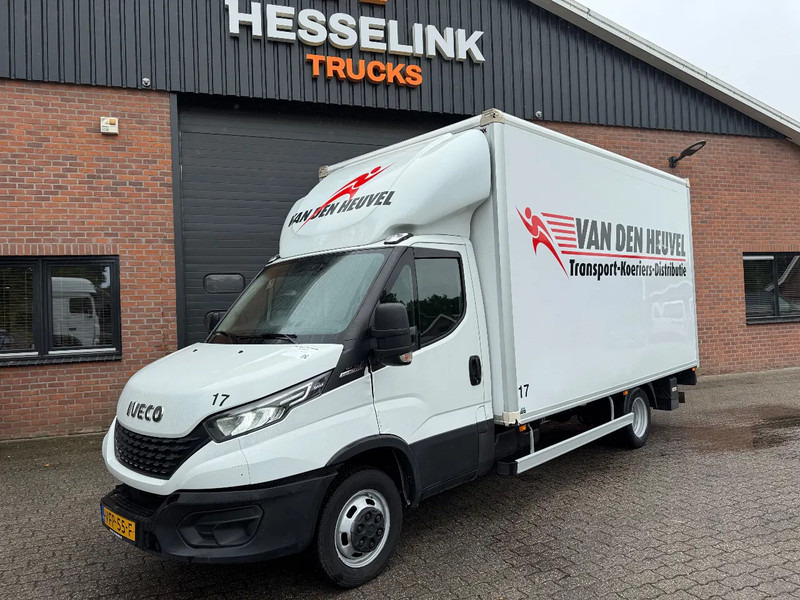 Iveco Daily 35C18 Koffer Airco 750KG Laadklep LBW Automatic! - Цельнометаллический фургон: фото 1 Iveco Daily 35C18 Koffer Airco 750KG Laadklep LBW Automatic! - Цельнометаллический фургон: фото 1