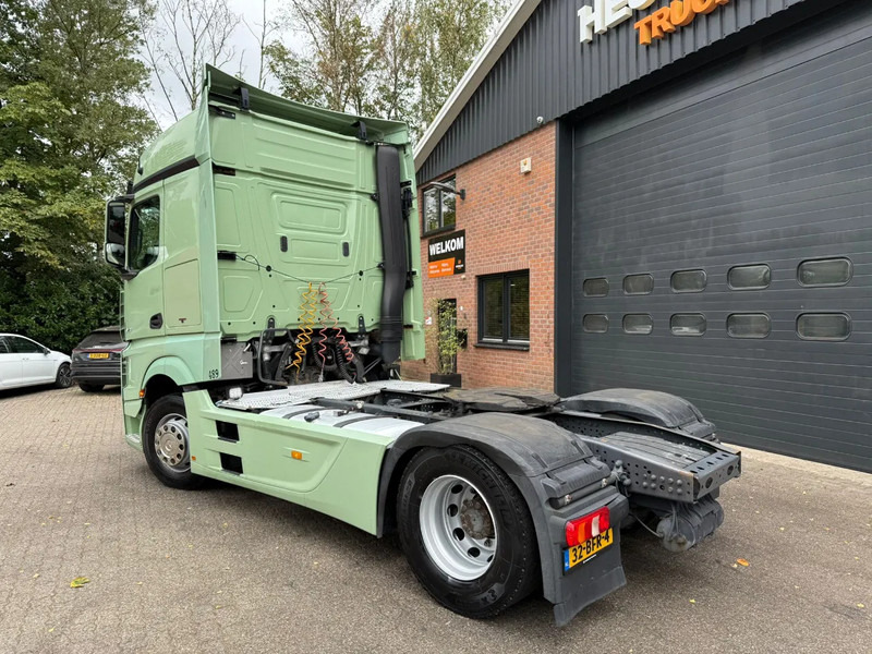 Mercedes-Benz Actros 1842 4X2 Streamspace Side skirts 2x tank NL Truck - Тягач: фото 3 Mercedes-Benz Actros 1842 4X2 Streamspace Side skirts 2x tank NL Truck - Тягач: фото 3