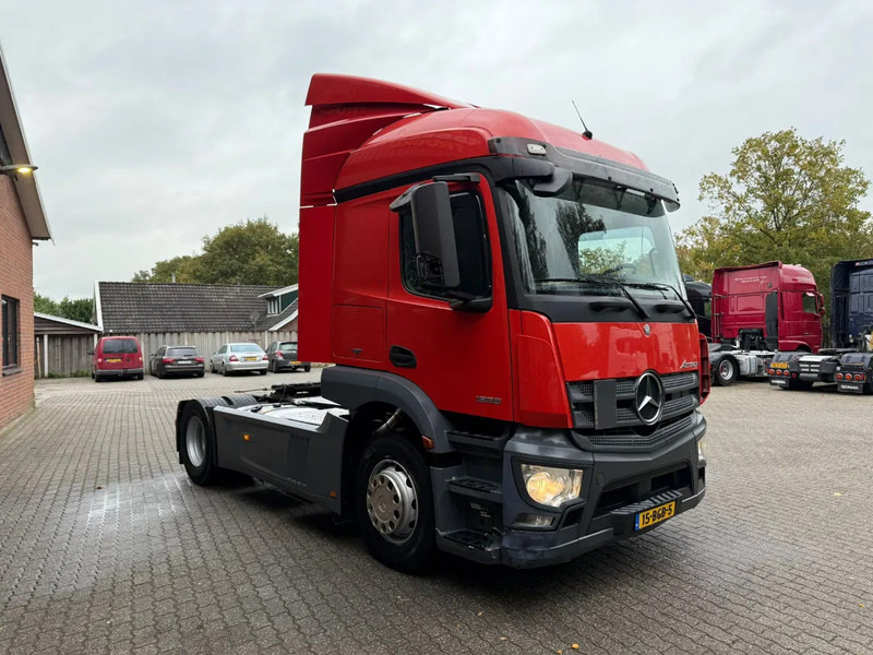 Mercedes-Benz Actros 1935 4X2 Streamspace777.719KM - Тягач: фото 2 Mercedes-Benz Actros 1935 4X2 Streamspace777.719KM - Тягач: фото 2