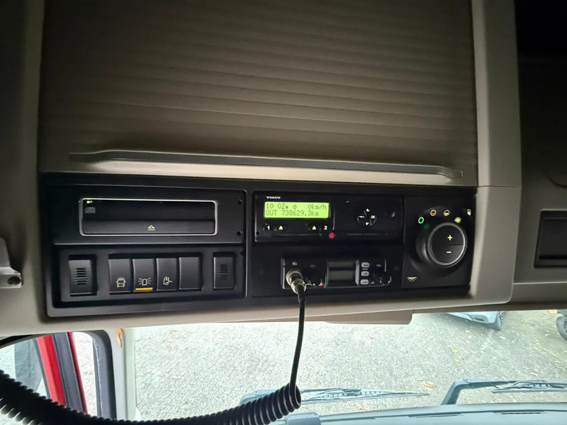 Тягач Volvo FH 460 6X2 Globetrotter PTO Hydraulic NL Truck 738.390KM: фото 13 Тягач Volvo FH 460 6X2 Globetrotter PTO Hydraulic NL Truck 738.390KM: фото 13