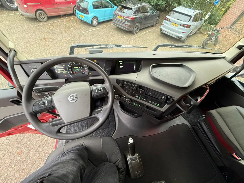 Тягач Volvo FH 460 6X2 Globetrotter PTO Hydraulic NL Truck 738.390KM: фото 12 Тягач Volvo FH 460 6X2 Globetrotter PTO Hydraulic NL Truck 738.390KM: фото 12