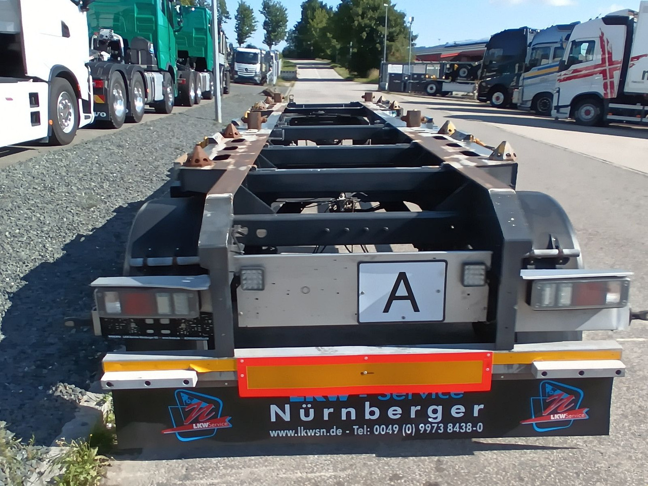 Hüffermann 2-A VARIO-CARRIER VERZINKT SAFETYFIX Reifen/TÜV - Прицеп мультилифт/ Бункеровоз: фото 2 Hüffermann 2-A VARIO-CARRIER VERZINKT SAFETYFIX Reifen/TÜV - Прицеп мультилифт/ Бункеровоз: фото 2