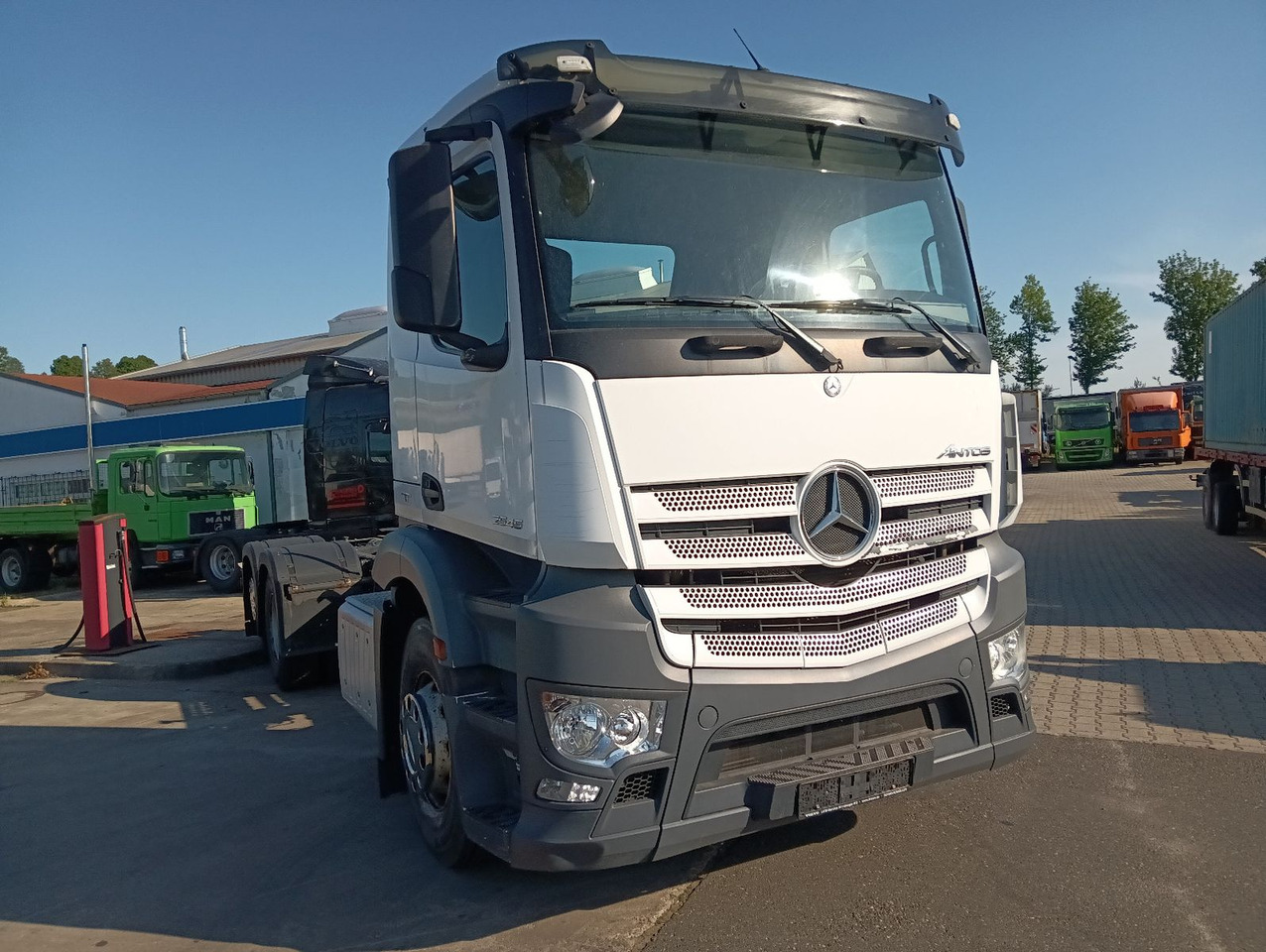 Mercedes-Benz 2545 6x2 Lenk/Lift MEILLER RK2070 Luft/Luft - Грузовик-шасси: фото 1 Mercedes-Benz 2545 6x2 Lenk/Lift MEILLER RK2070 Luft/Luft - Грузовик-шасси: фото 1