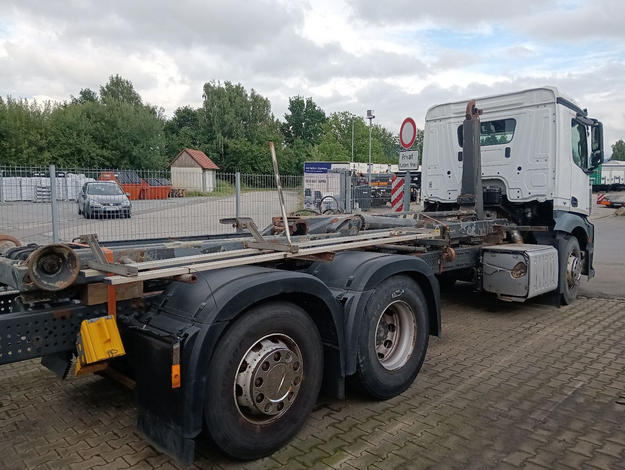 Mercedes-Benz 2545 6x2 Lenk/Lift MEILLER RK2070 Luft/Luft - Грузовик-шасси: фото 4 Mercedes-Benz 2545 6x2 Lenk/Lift MEILLER RK2070 Luft/Luft - Грузовик-шасси: фото 4