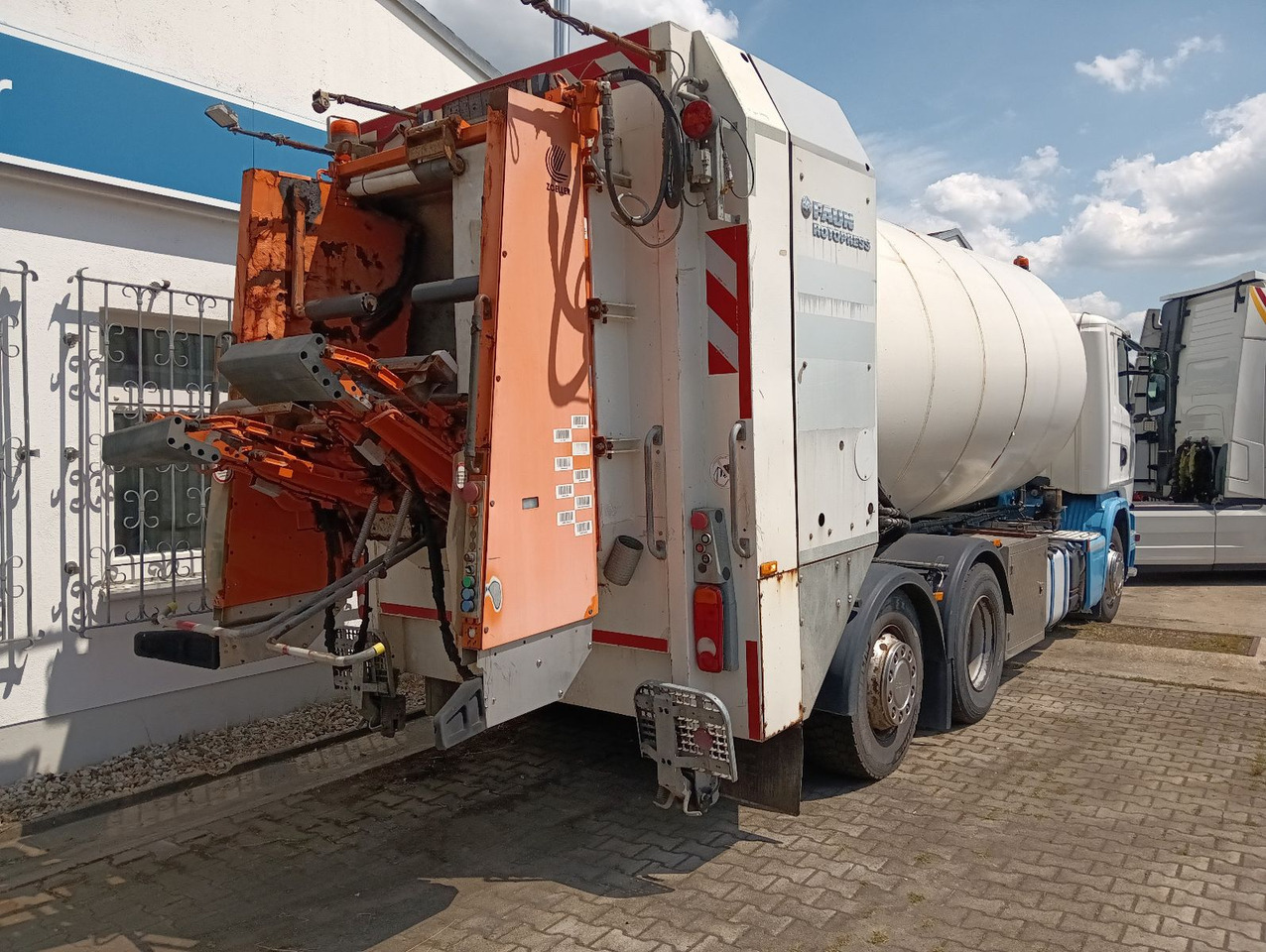 Scania G360 6x2 RETARDER FAUN ROTOPRESS 521L Zöller 230 - Мусоровоз: фото 3 Scania G360 6x2 RETARDER FAUN ROTOPRESS 521L Zöller 230 - Мусоровоз: фото 3