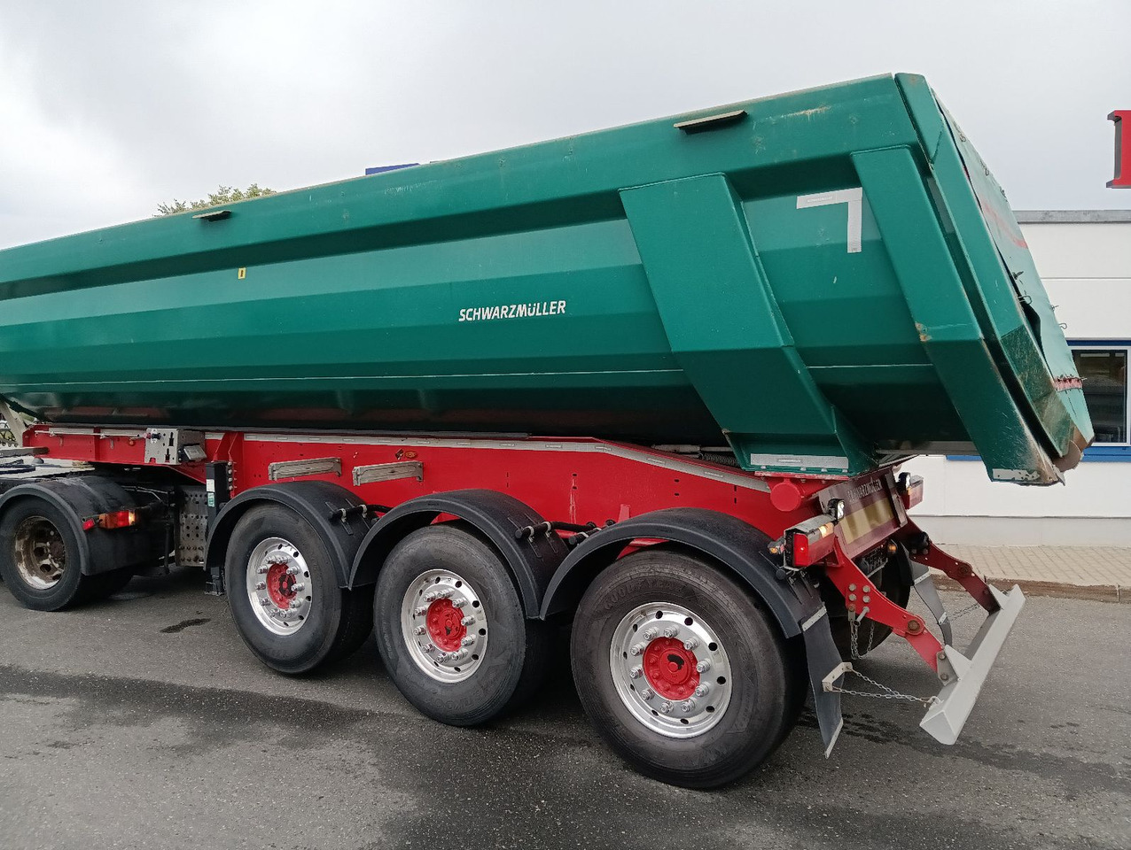 Schwarzmüller 3-A Stahlulde HARDOX ALCOA 25m3 SAF Lift 6180kg - Самосвальный полуприцеп: фото 3 Schwarzmüller 3-A Stahlulde HARDOX ALCOA 25m3 SAF Lift 6180kg - Самосвальный полуприцеп: фото 3